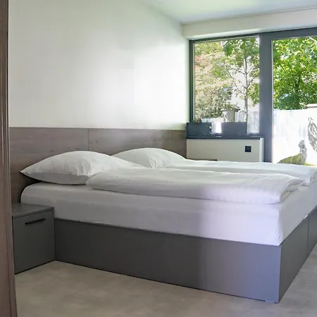 Lesni Milovice (Central Bohemian)