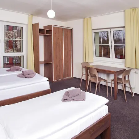 Lesni בית הארחה