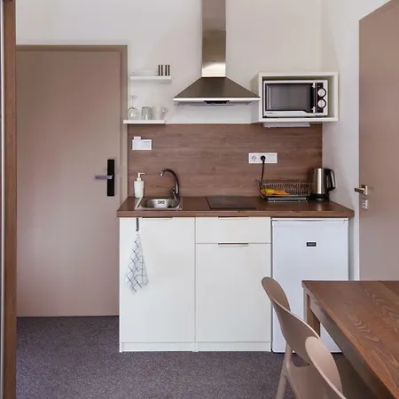 Lesni 4* Milovice (Central Bohemian)