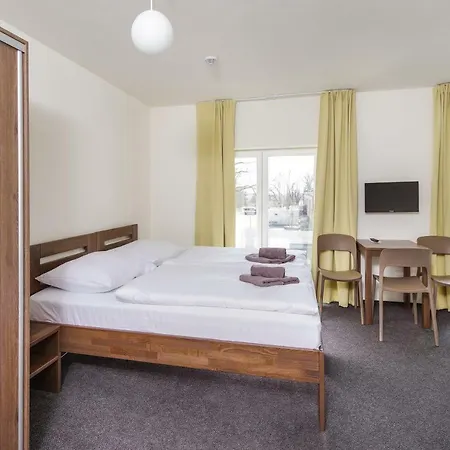 בית הארחה Lesni