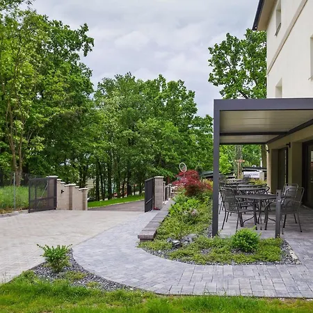 Lesni Milovice (Central Bohemian)