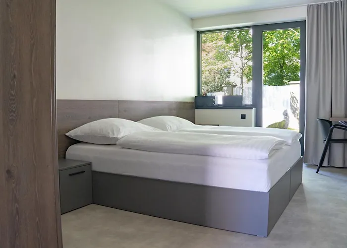 Lesni Milovice (Central Bohemian)