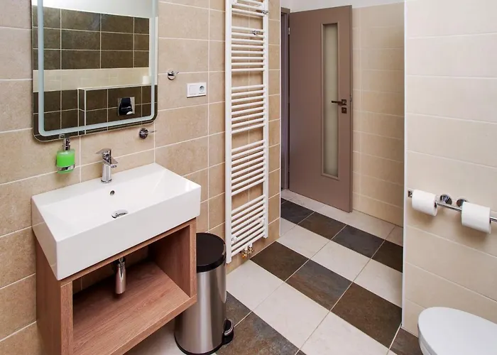 Lesni Guest house 4*