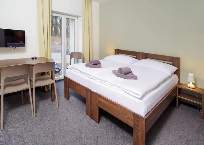 Lesni 4* Milovice (Central Bohemian)